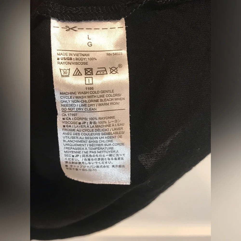 BLACK DRESS - Picture 2 of 4